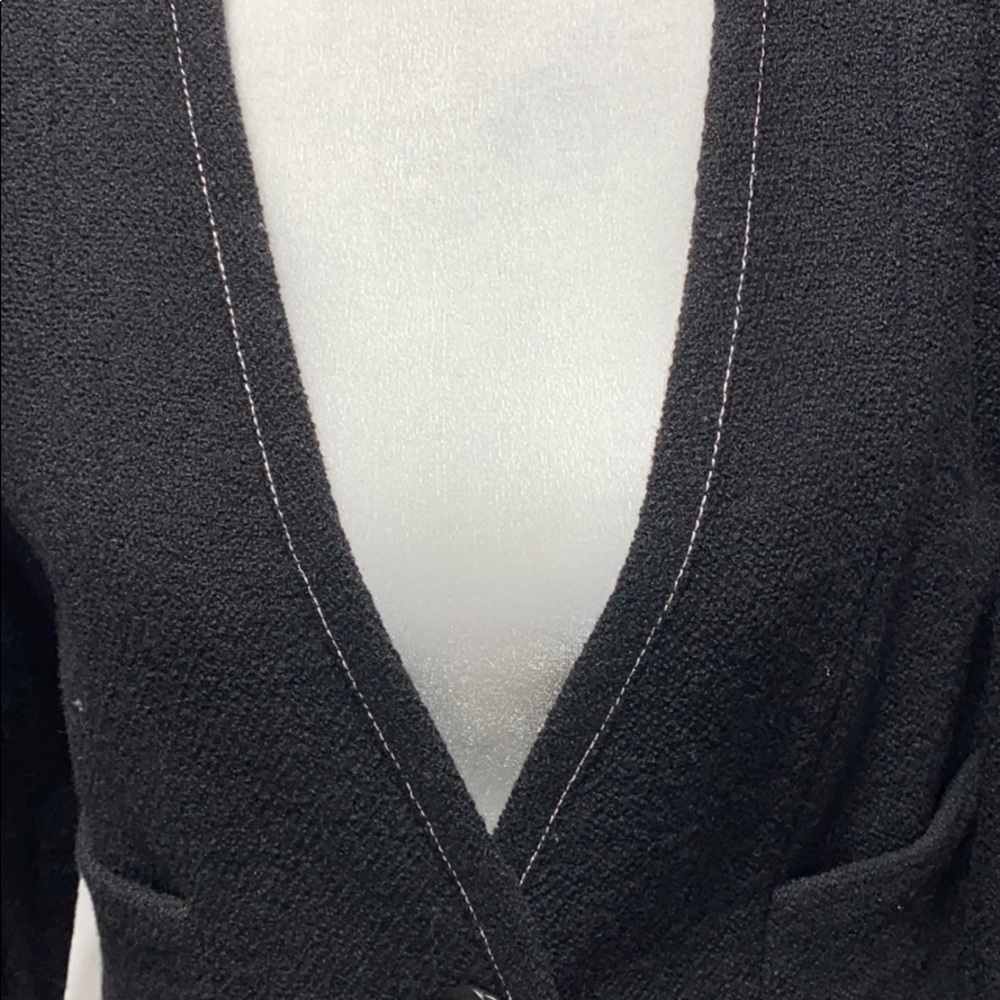 Chanel - jacket - Picture 4 of 13